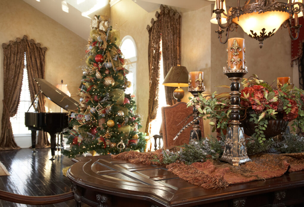 Interior Design - Christmas Decor in Dining Room